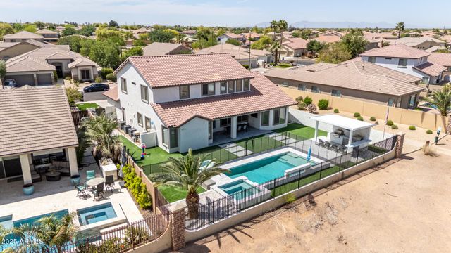 6745 S RACHAEL Way, Gilbert, AZ 85298