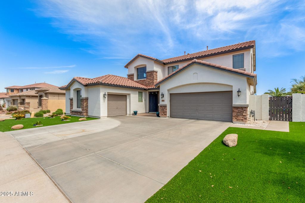 6745 S RACHAEL Way, Gilbert, AZ 85298 — photo 3