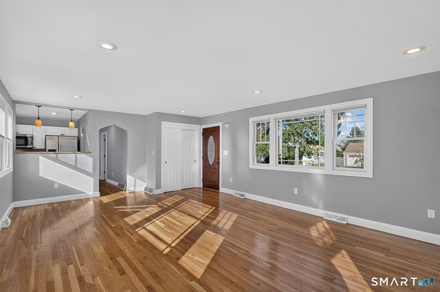 135 York Street, Stratford, CT 06615