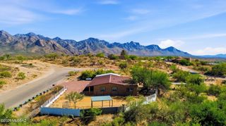 14813 N Swan Road, Tucson, AZ 85739