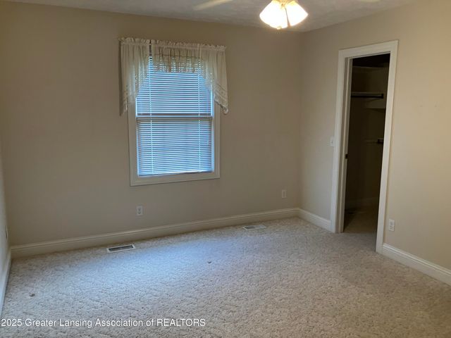 955 Emerald Drive, 35, Charlotte, MI 48813