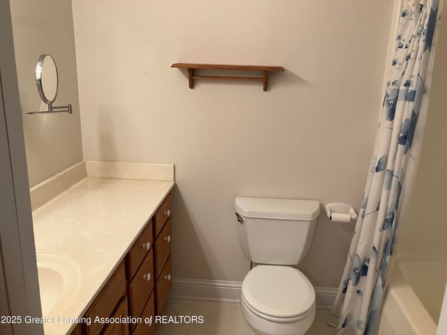 955 Emerald Drive, 35, Charlotte, MI 48813