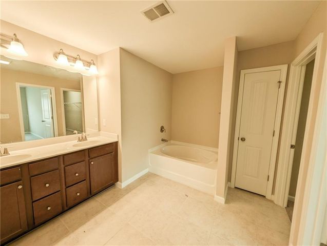 5925 Shiloh Woods Drive, Cumming, GA 30040