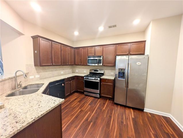 5925 Shiloh Woods Drive, Cumming, GA 30040