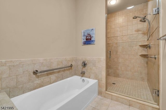 58 Brooklake Road Unit 21 21, Florham Park Boro, NJ 07932