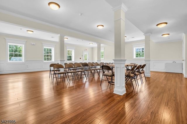 58 Brooklake Road Unit 21 21, Florham Park Boro, NJ 07932