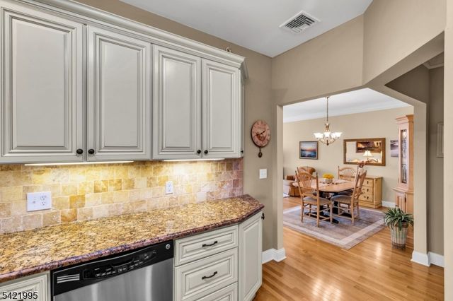 58 Brooklake Road Unit 21 21, Florham Park Boro, NJ 07932