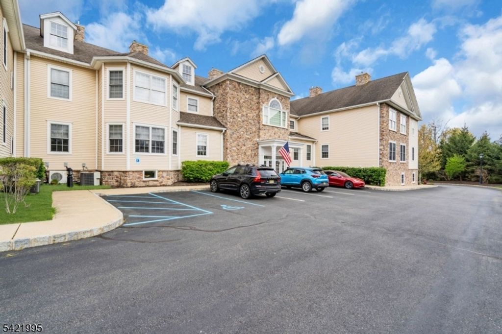 58 Brooklake Road Unit 21 21, Florham Park Boro, NJ 07932