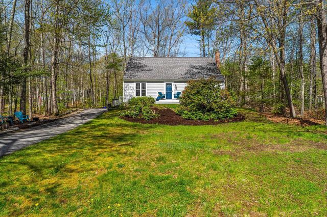 25 Great Hill Drive, Newmarket, NH 03857