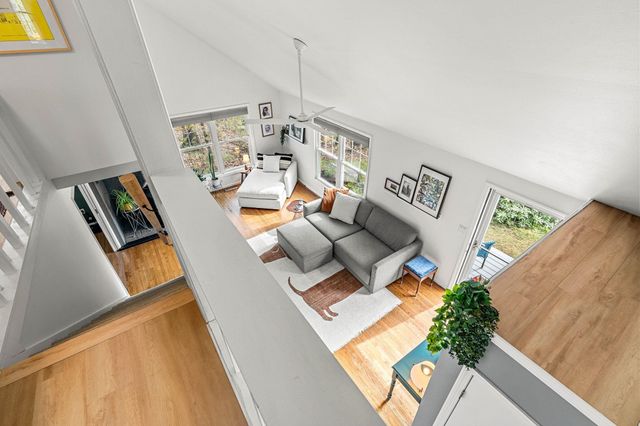 25 Great Hill Drive, Newmarket, NH 03857
