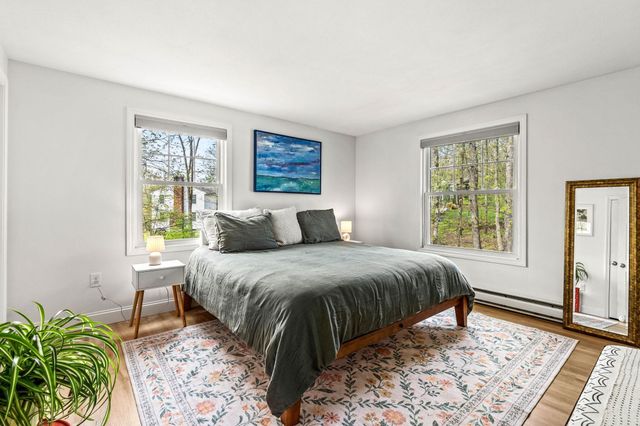 25 Great Hill Drive, Newmarket, NH 03857