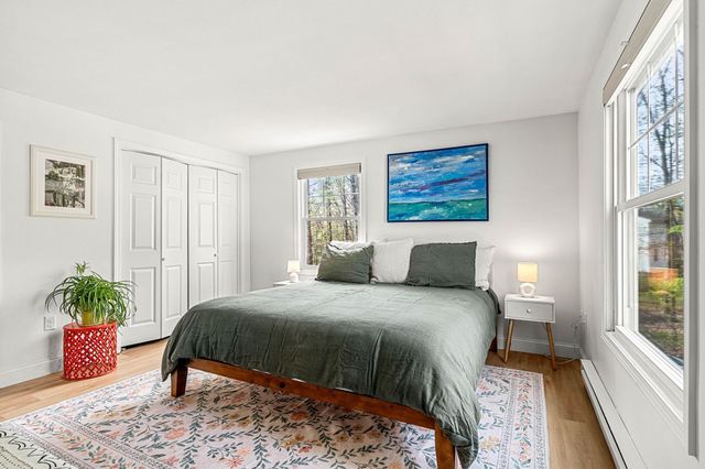 25 Great Hill Drive, Newmarket, NH 03857