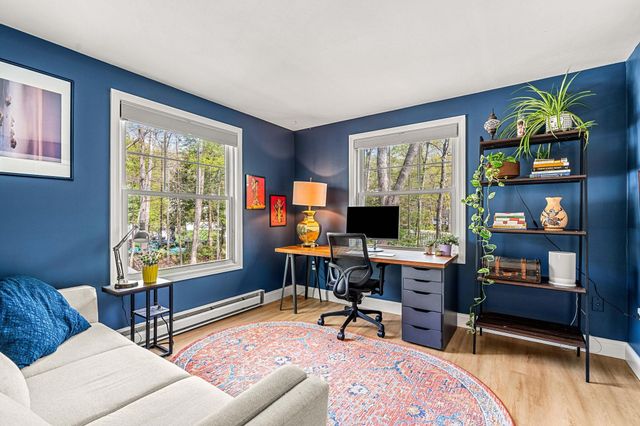 25 Great Hill Drive, Newmarket, NH 03857