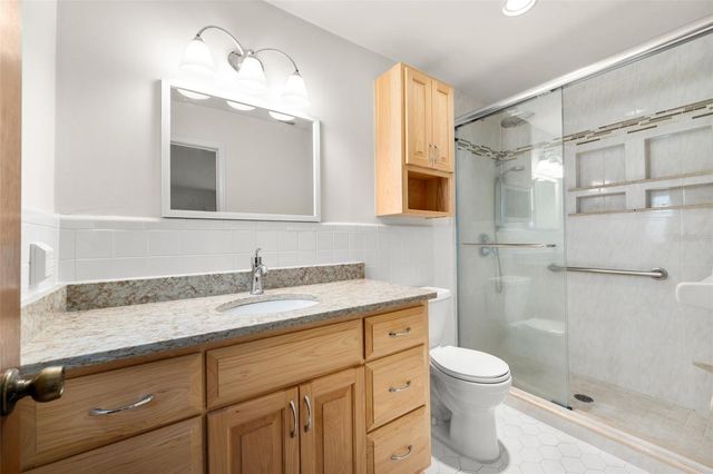 7610 NW 40TH AVENUE, Gainesville, FL 32606