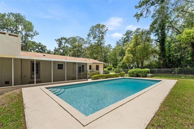 7610 NW 40TH AVENUE, Gainesville, FL 32606