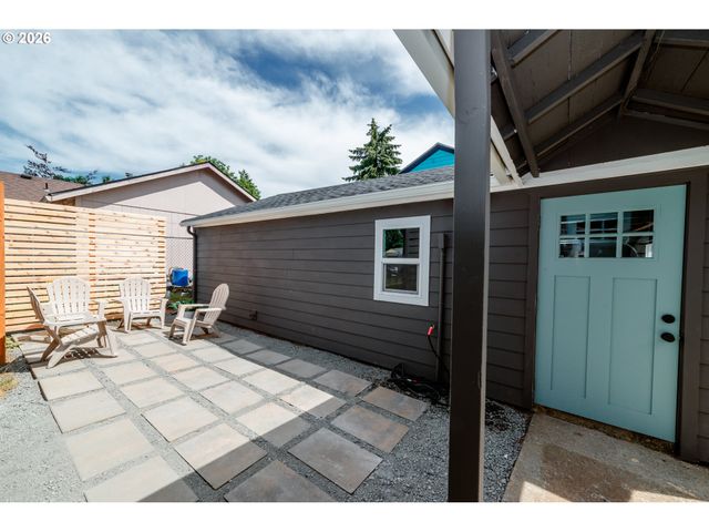 6800 Se DUKE St, Portland, OR 97206