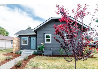 6800 Se DUKE St, Portland, OR 97206