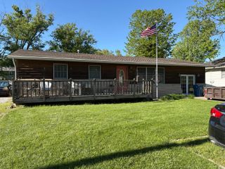 300 11th Street SW, Demotte, IN 46310