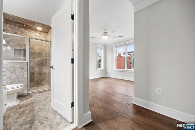 28 Bright Street 306, Jersey City, NJ 07302