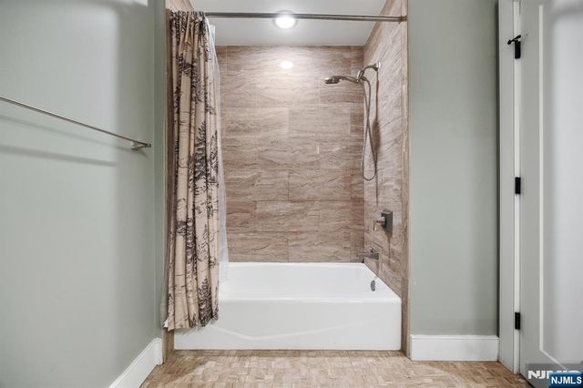 28 Bright Street 306, Jersey City, NJ 07302