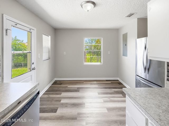 6043 MALCONE Lane, Jacksonville, FL 32244