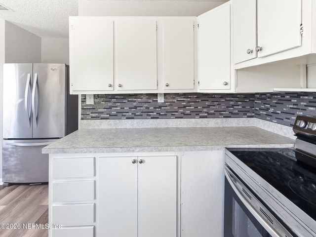 6043 MALCONE Lane, Jacksonville, FL 32244