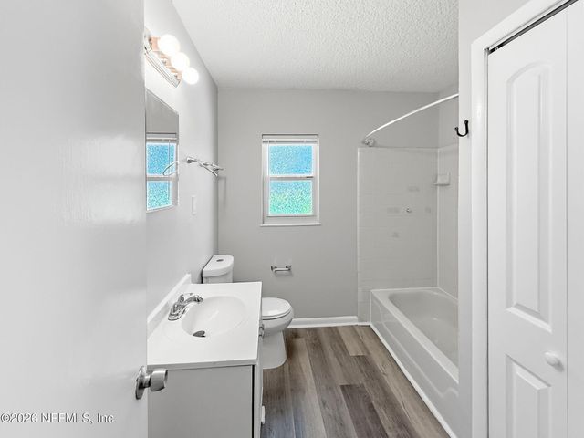 6043 MALCONE Lane, Jacksonville, FL 32244