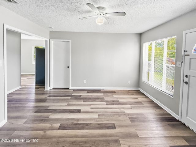 6043 MALCONE Lane, Jacksonville, FL 32244