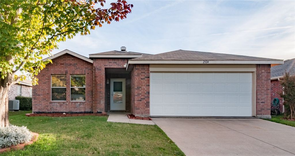 2324 MAPLE Drive, Little Elm, TX 75068