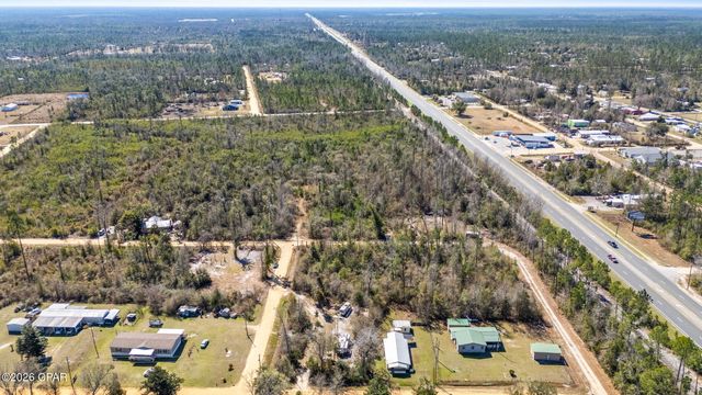 12207 1st Street, Fountain, FL 32438