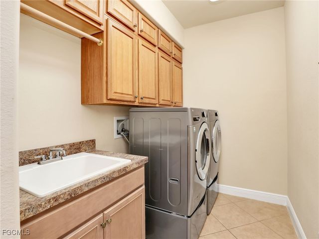 19688 Casa Verde WAY, Estero, FL 33967