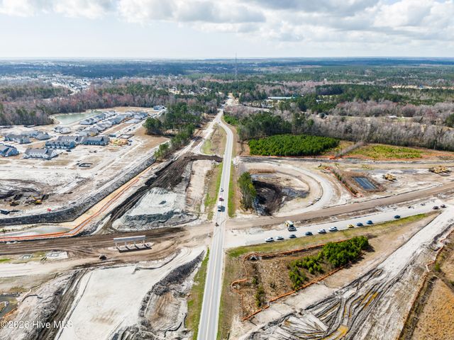 1098 Hoover Road, Hampstead, NC 28443