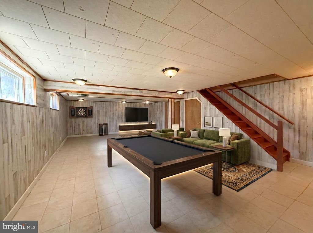 Image 9 of property listing at 8907 MAPLEBROOK RD, Randallstown, MD 21133