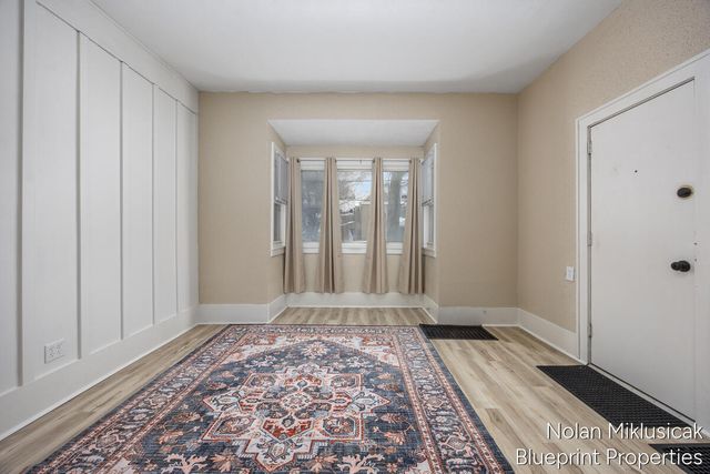 700 Broadway Avenue, Grand Rapids, MI 49504