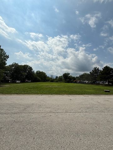 16230 S 107th Avenue, Orland Park, IL 60467