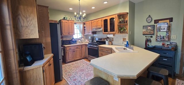42 Sheridan Street, Haverhill, MA 01830