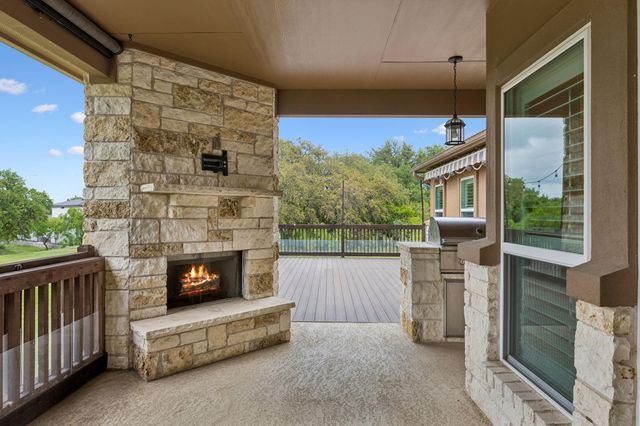 824 Sun Ray, Horseshoe Bay, TX 78657