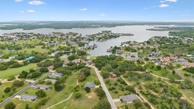 824 Sun Ray, Horseshoe Bay, TX 78657