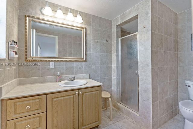 9280 Bay Harbor Terrace 26, Bay Harbor Islands, FL 33154