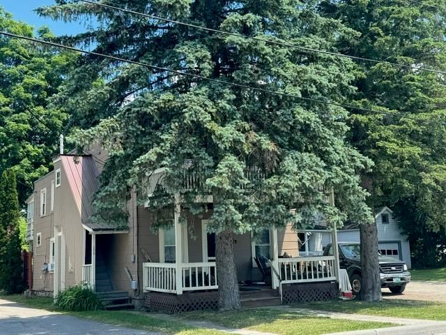 123 Bradford Street, Bennington, VT 05201