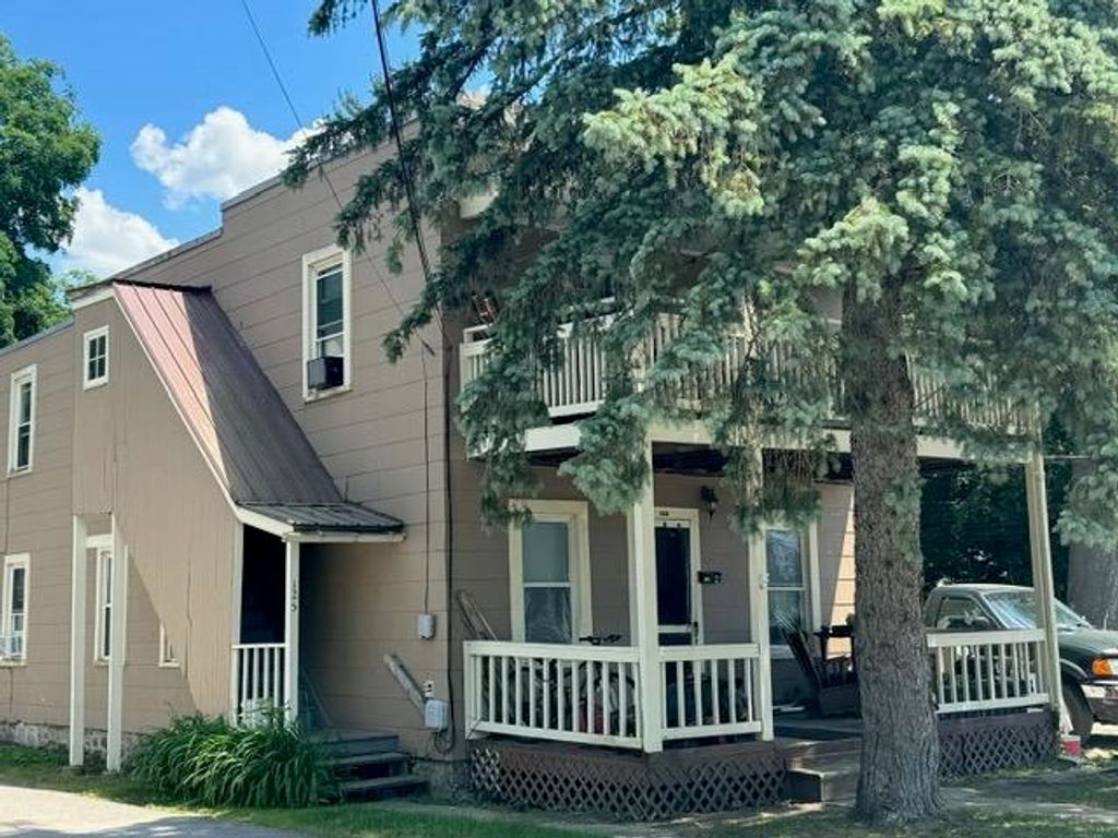 123 Bradford Street, Bennington, VT 05201