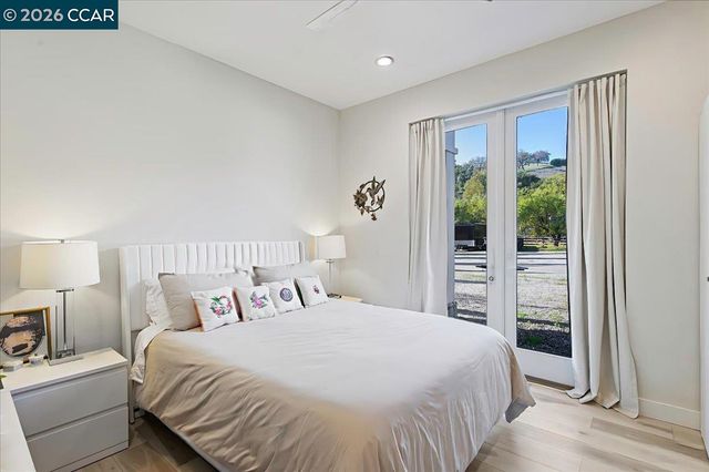 1540 Finley Rd, Danville, CA 94588