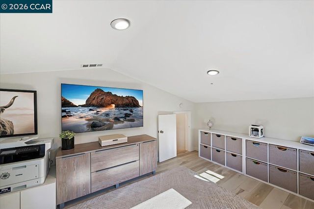 1540 Finley Rd, Danville, CA 94588