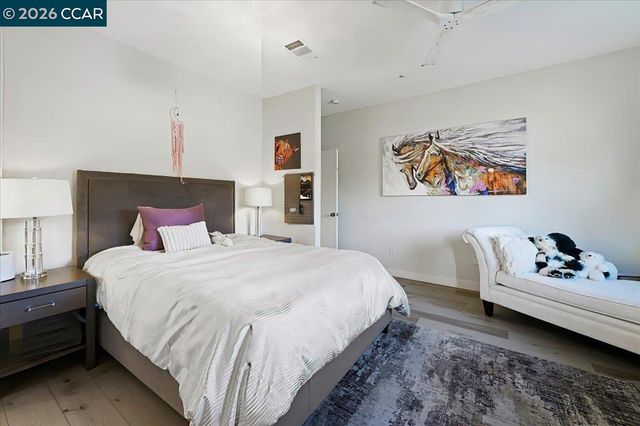 1540 Finley Rd, Danville, CA 94588