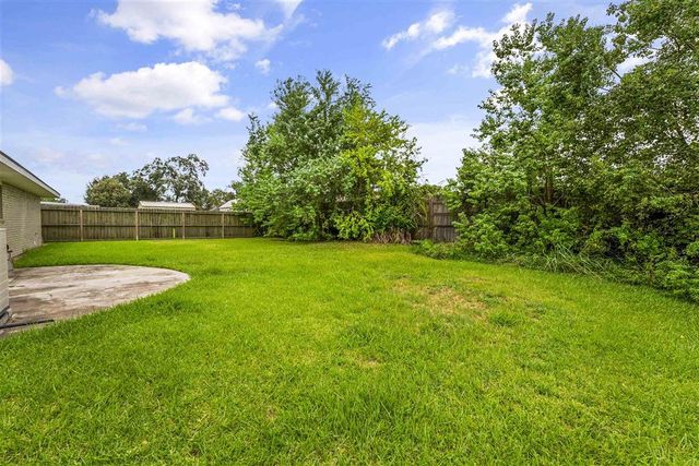 4802 Ponderosa Street, Lake Charles, LA 70605