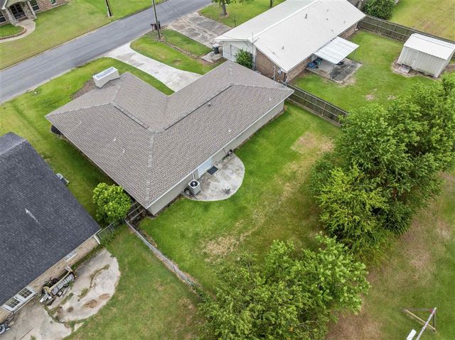 4802 Ponderosa Street, Lake Charles, LA 70605