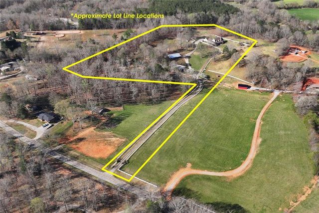 555 New Liberty Road Road, Clarkesville, GA 30523