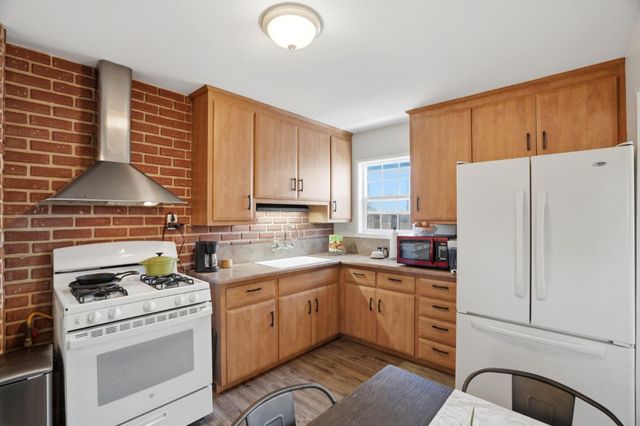 17468 Via Primero, San Lorenzo, CA 94580