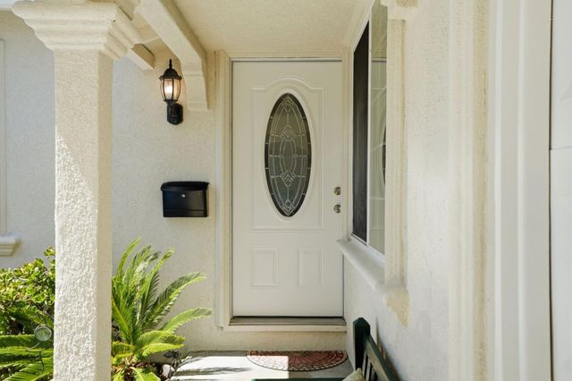 17468 Via Primero, San Lorenzo, CA 94580
