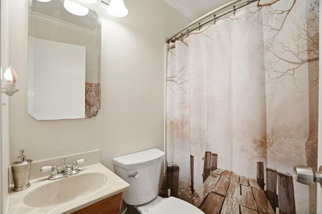 17468 Via Primero, San Lorenzo, CA 94580